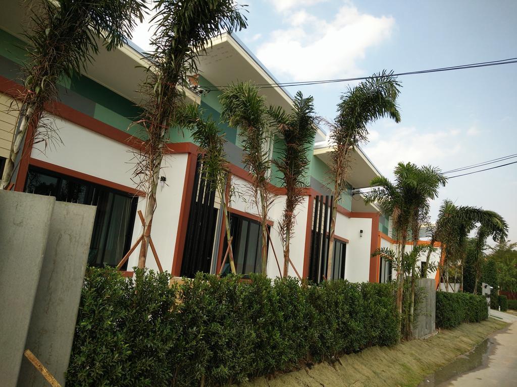 Le Park 23 Boutique Resort Roi Et Buitenkant foto