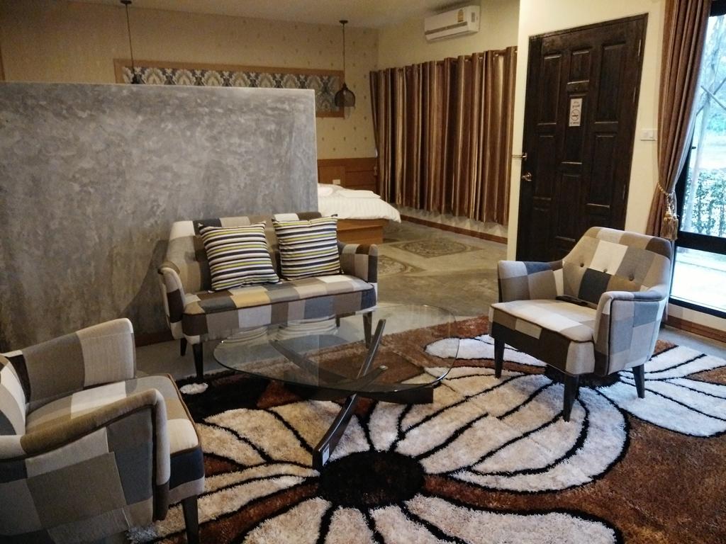 Le Park 23 Boutique Resort Roi Et Buitenkant foto