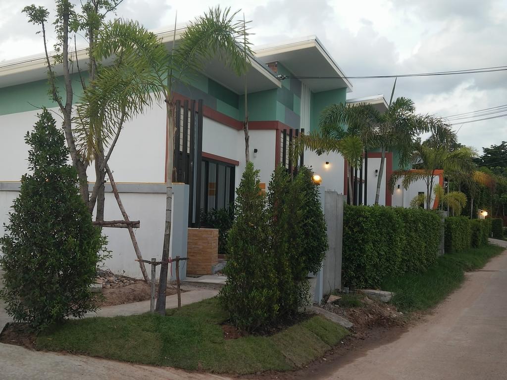 Le Park 23 Boutique Resort Roi Et Buitenkant foto